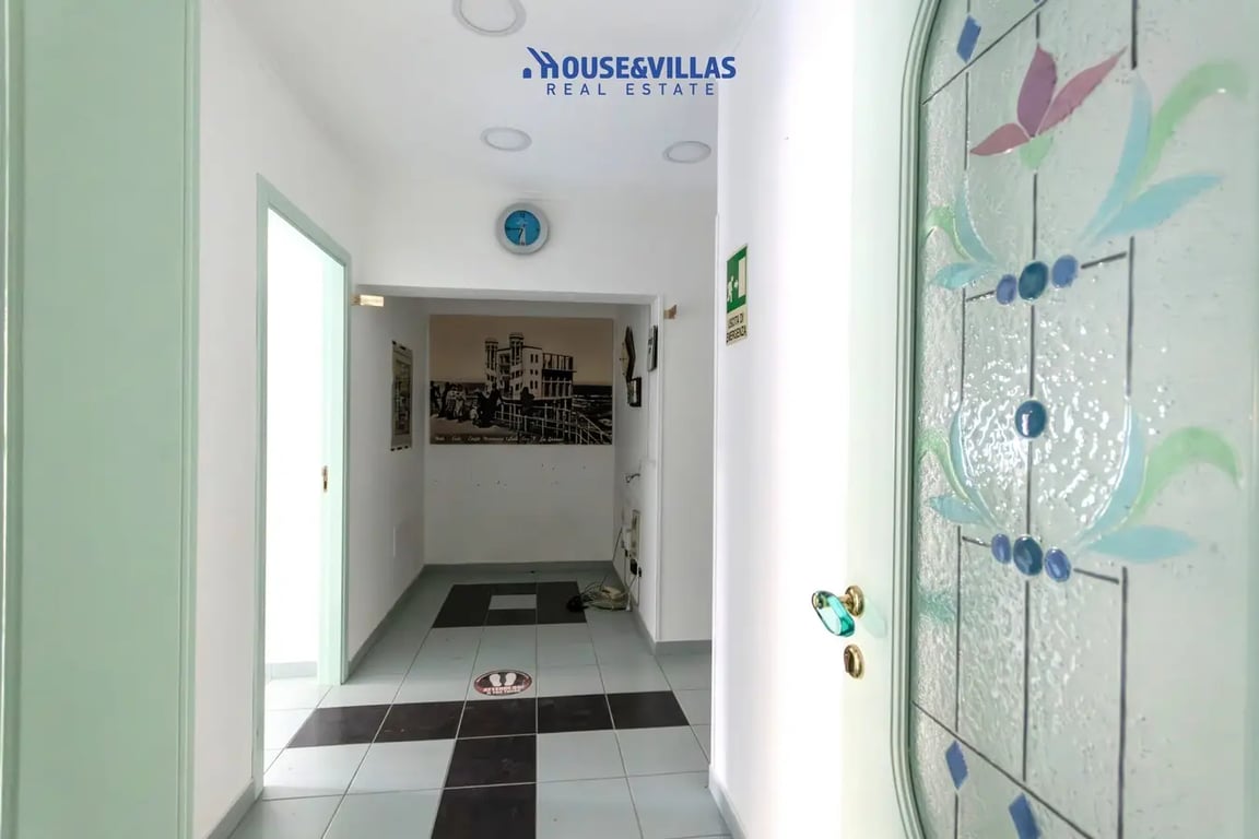 Apartment in Noto - Image 2