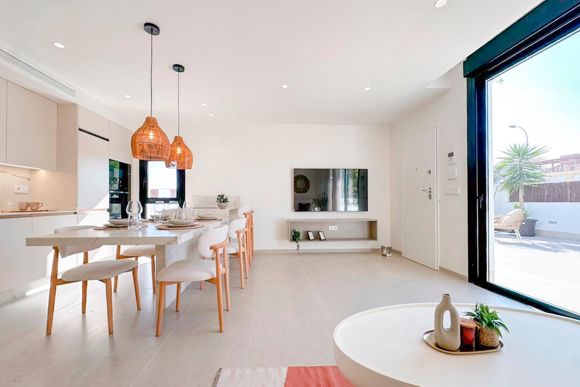 House in Santiago de la Ribera - Image 2
