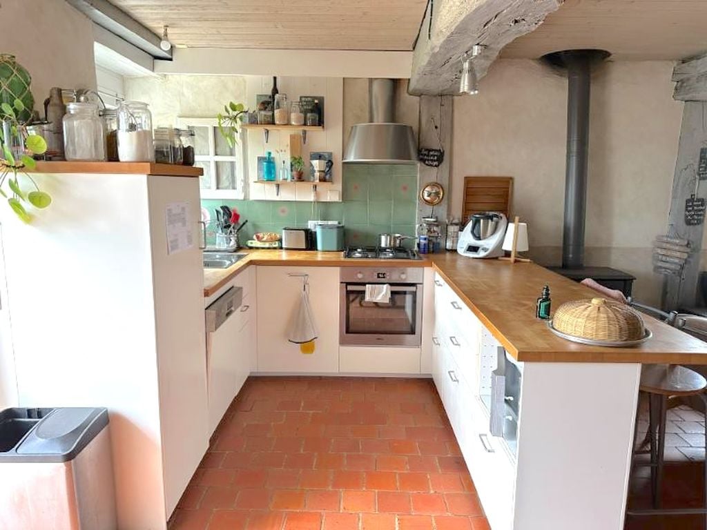 House in Brecey - Image 3