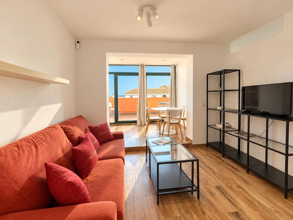 Apartment in Casares - Image 3