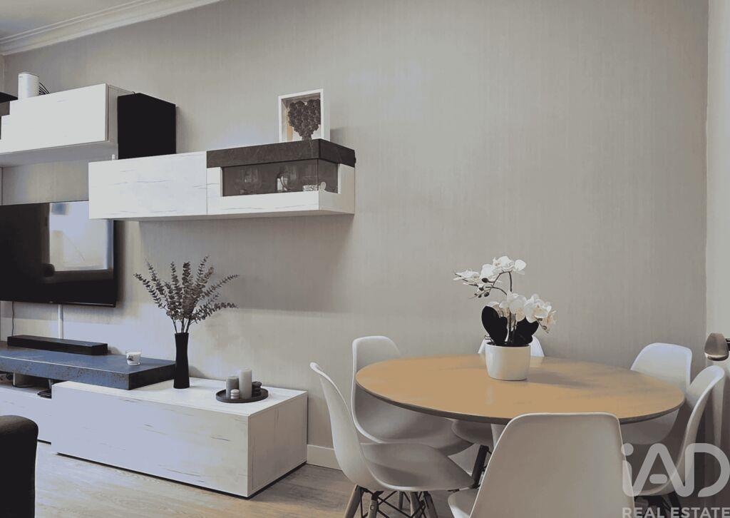 Apartment in Mina