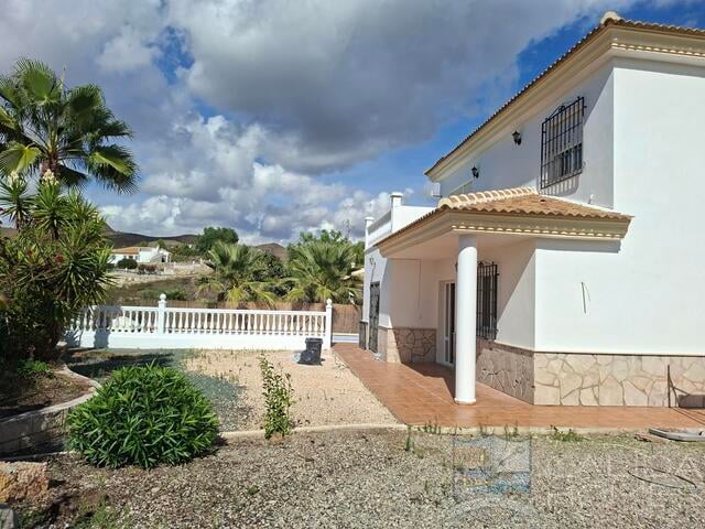 Villa in Arboleas - Image 3