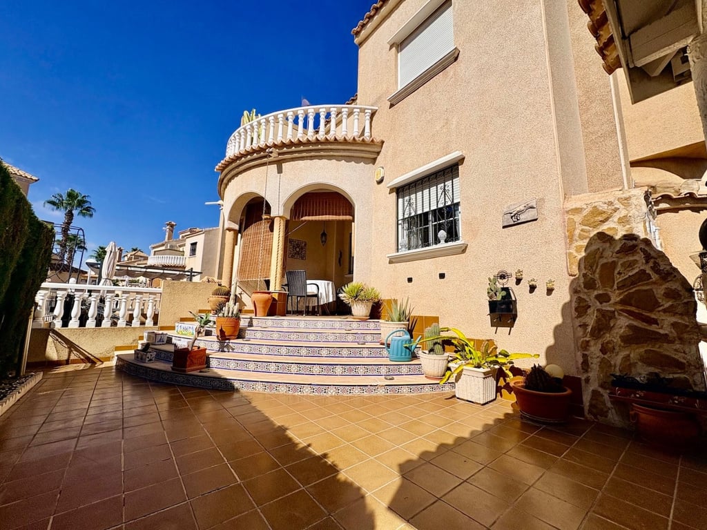 House in Urbanizacion los Balcones