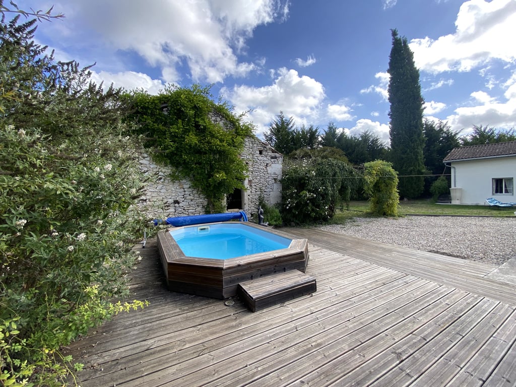 House in Tournon-d'Agenais - Image 2
