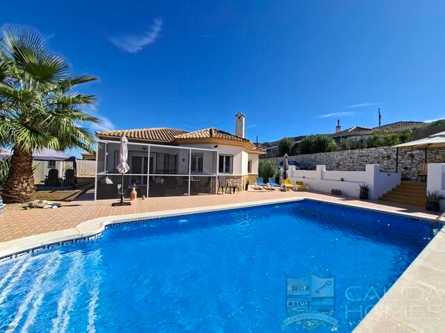 Villa in Arboleas