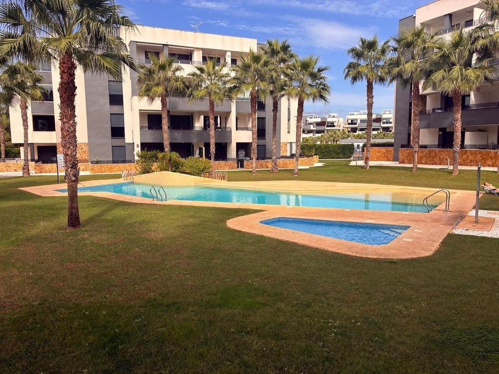 Apartment in Urbanizacion los Balcones