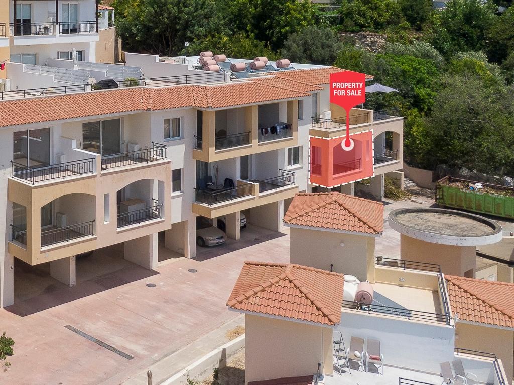 House in Pegeia - Image 2