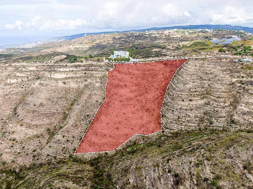 Land in Tsada - Image 2