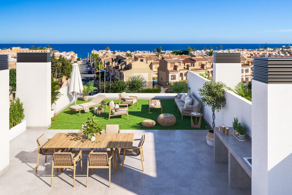 House in Torrevieja - Image 2