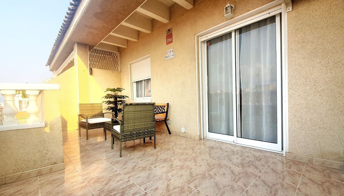 Apartment in Torrevieja - Image 2
