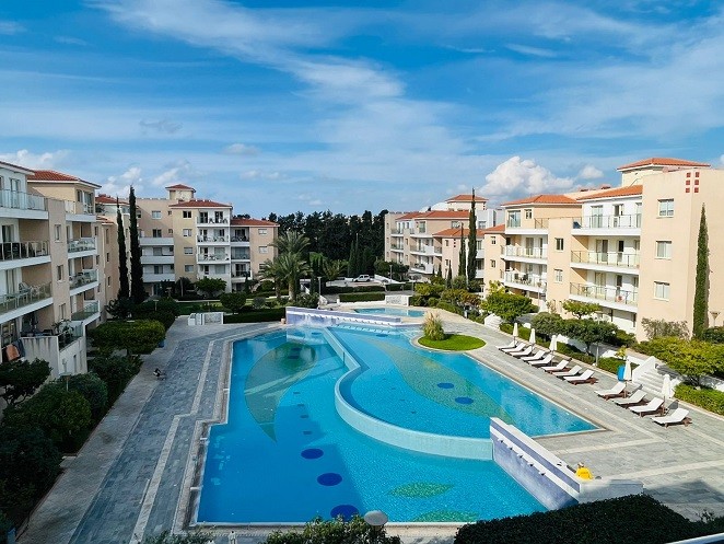 Apartment in Ayios Theodoros - Image 2