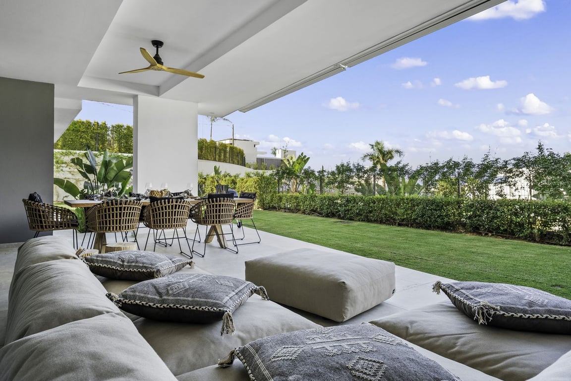 Apartment in Marbella - Image 2