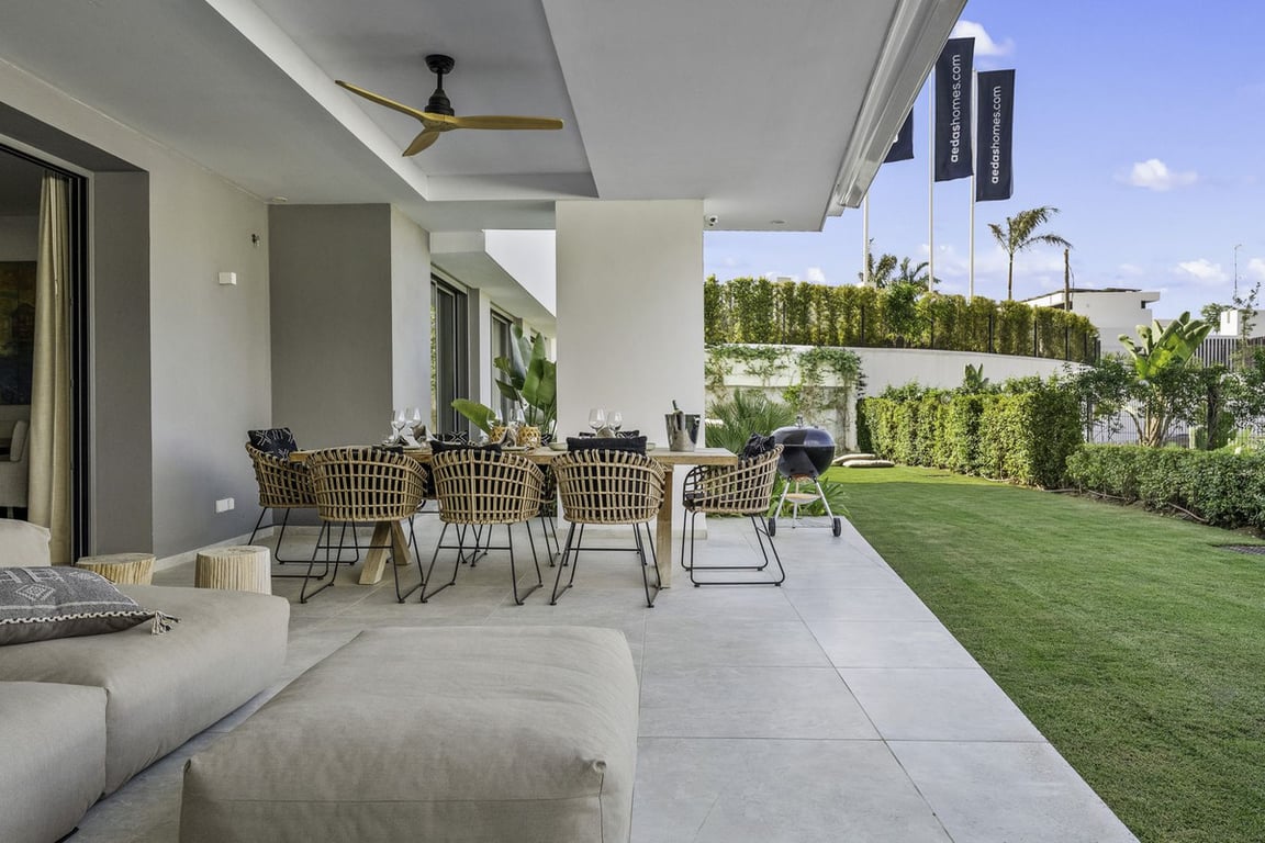 Apartment in Marbella - Image 3