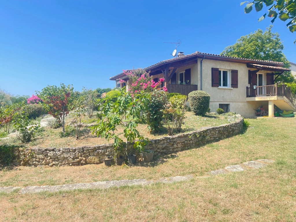 House in Marmande - Image 2