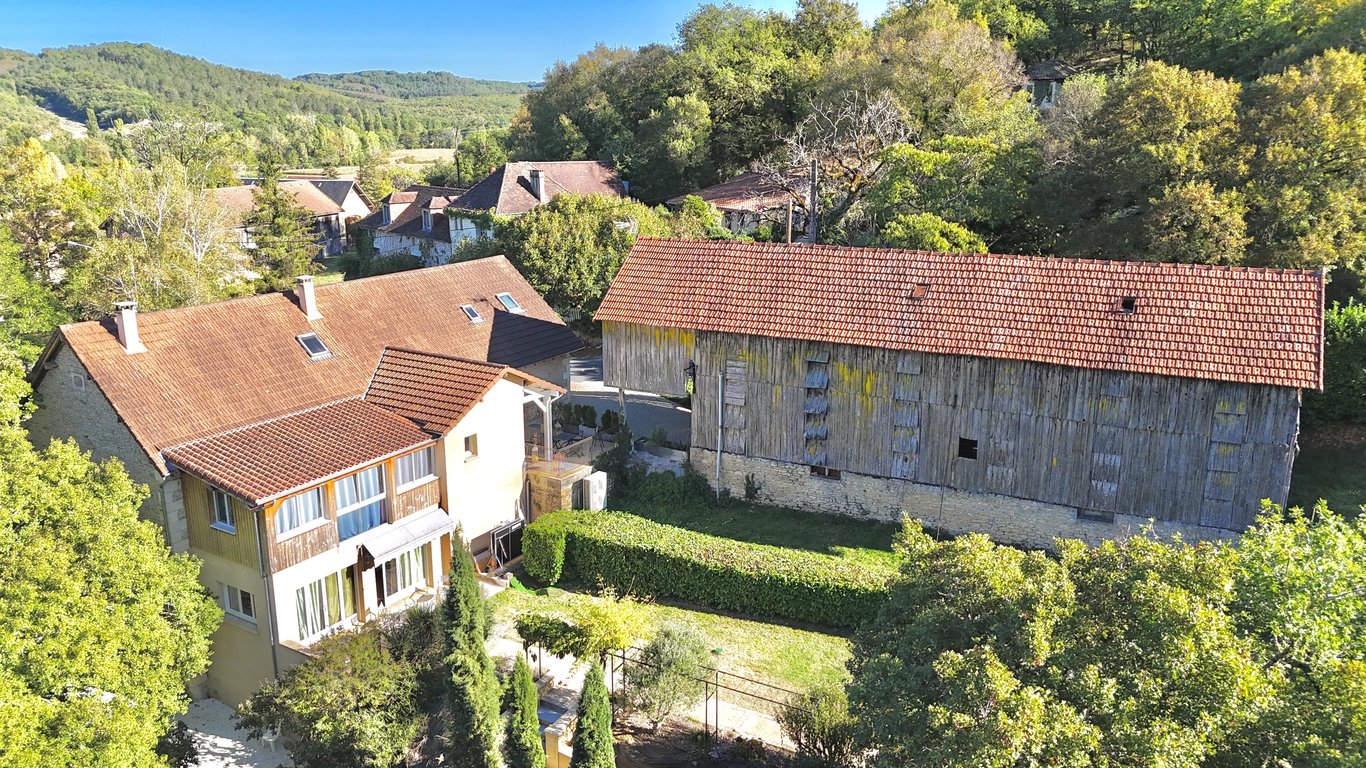House in Saint-Cybranet - Image 3