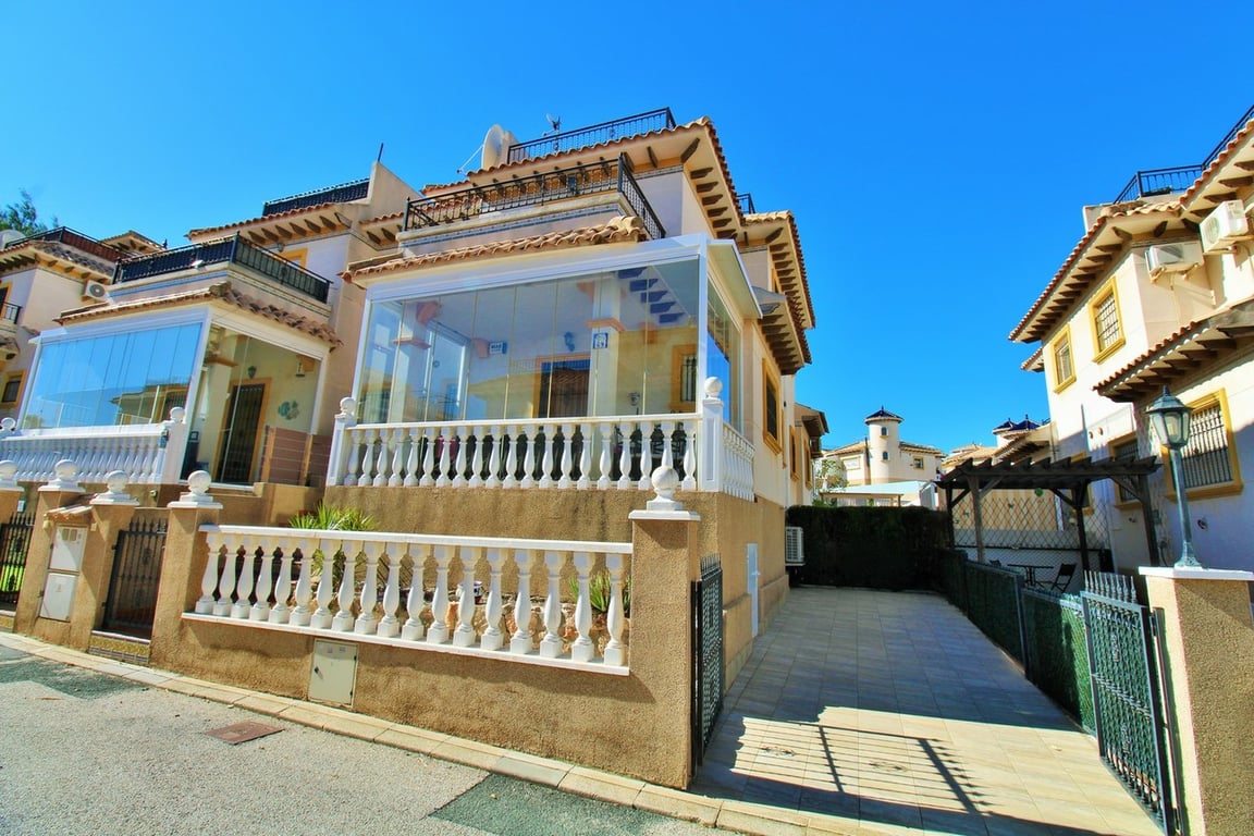 House in Villamartin