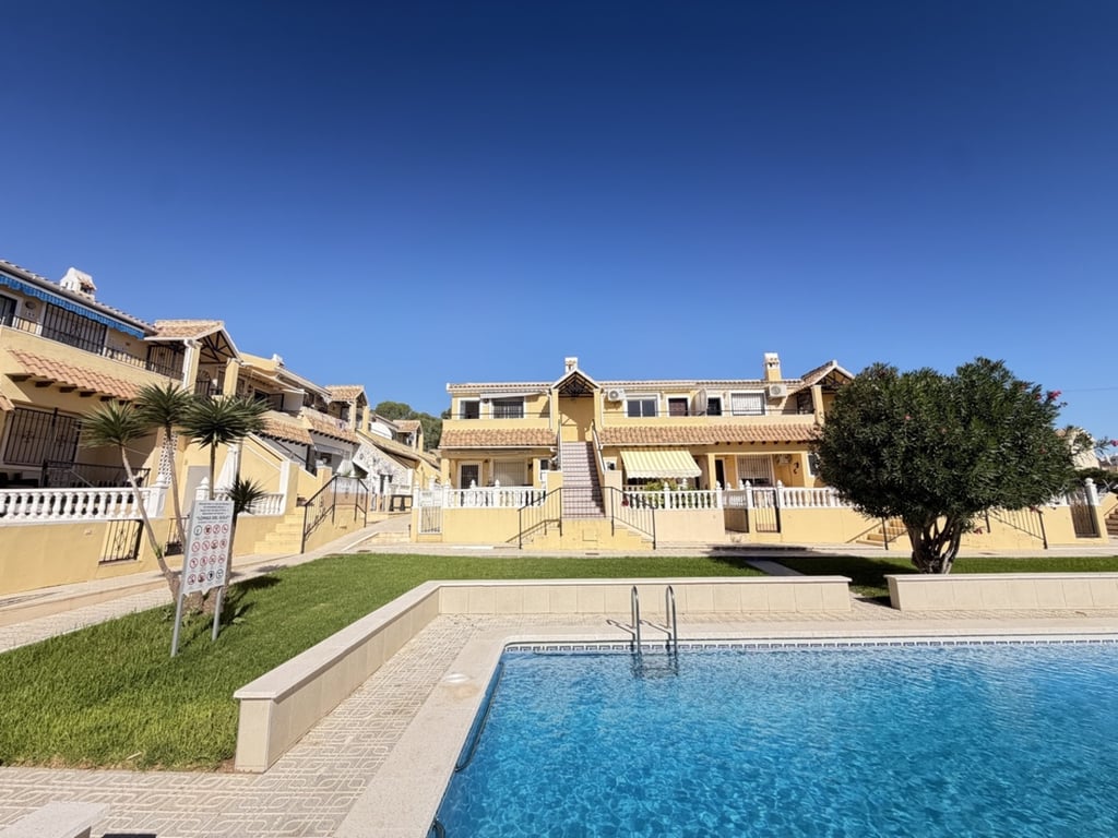 Apartment in Villamartin