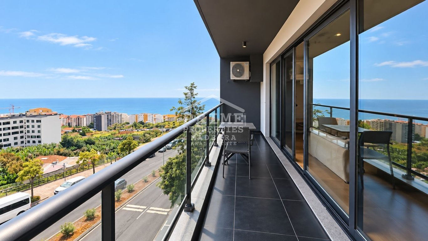Apartment in Funchal - Image 2