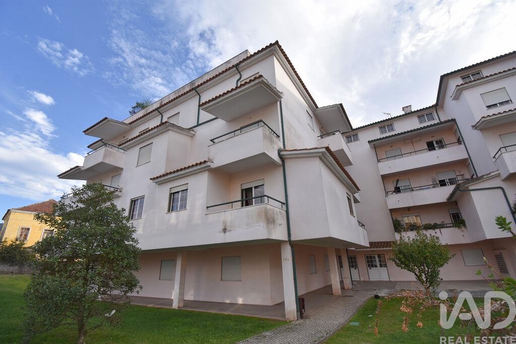 Apartment in Miranda do Corvo - Image 2