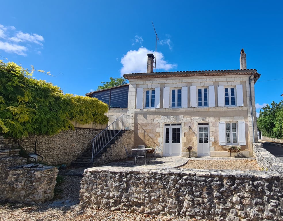 House in Saint-Romain - Image 3