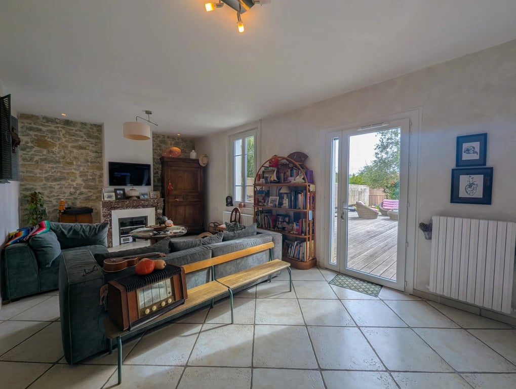 House in Carcassonne - Image 3