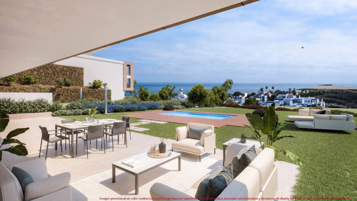 Apartment in Estepona - Image 3