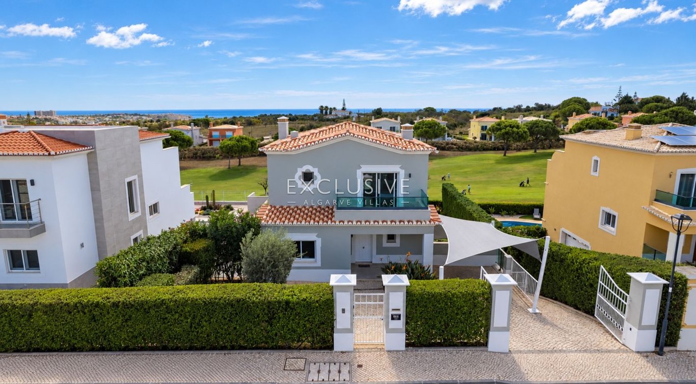 Villa in Lagos - Image 2
