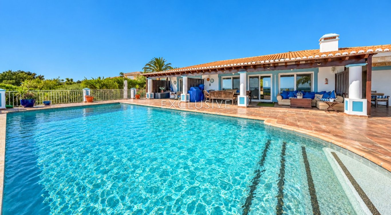 Villa in Praia Da Luz - Image 2
