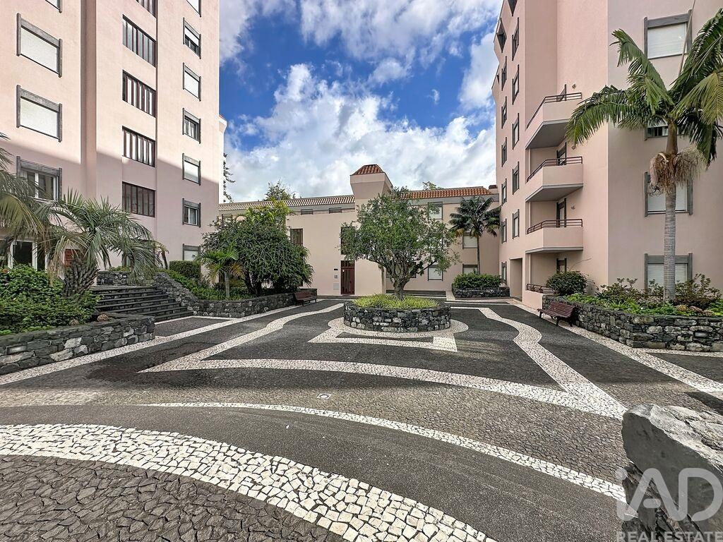 Apartment in Funchal (Santa Maria Maior) - Image 3