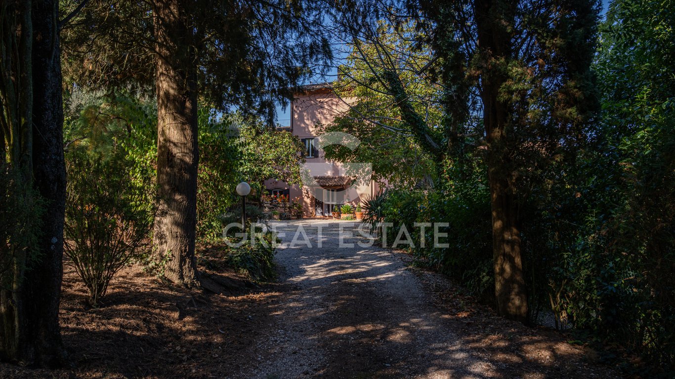 House in Perugia - Image 2