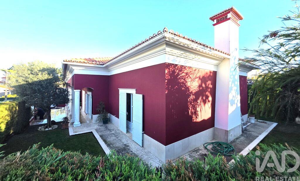 House in Charneca de Caparica