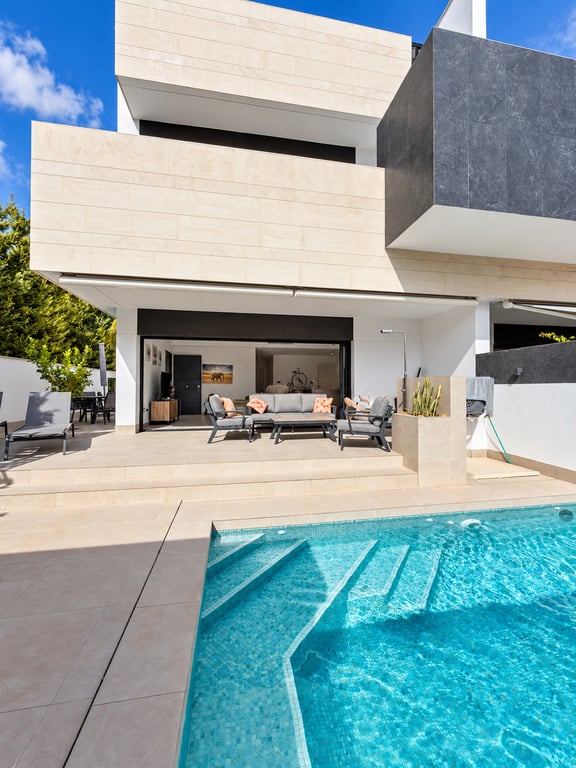 House in Torre de la Horadada