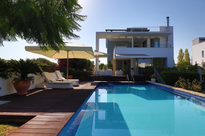 Villa in Paphos Municipality - view 1
