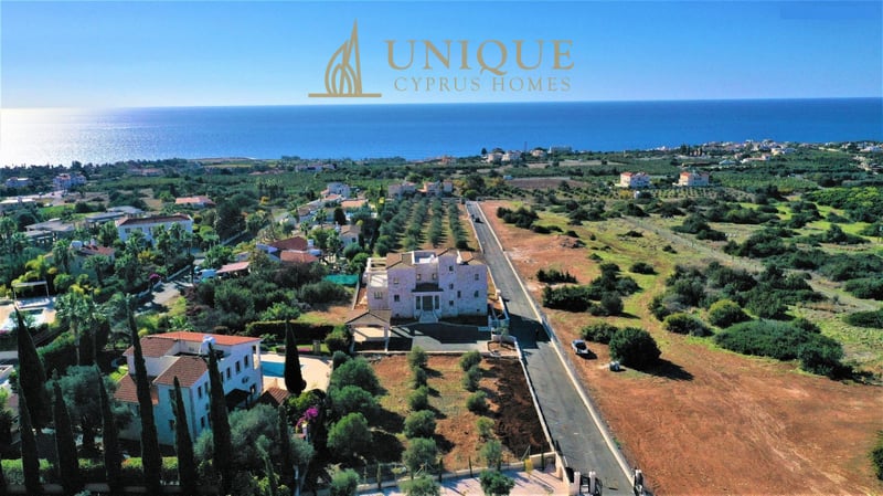 House in Pegeia - view 1