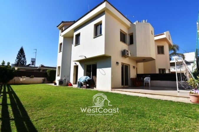 House in Limassol - view 1