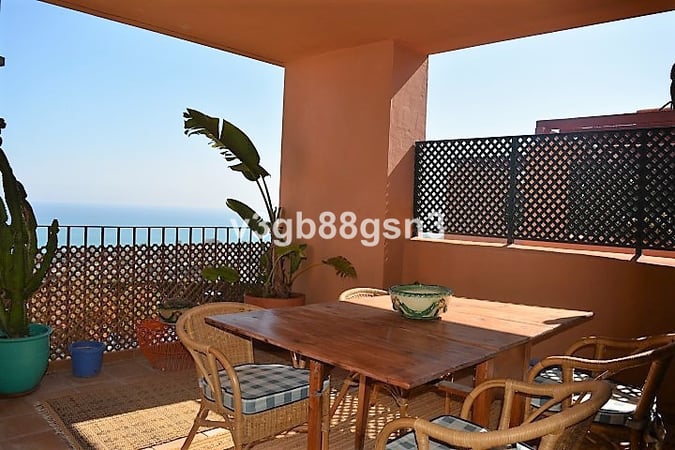 House in Manilva - view 1