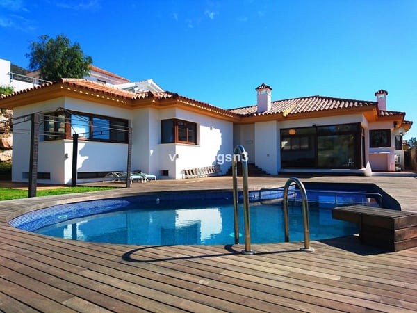 Villa in Benalmadena - view 1