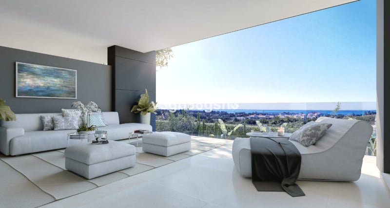 House in Estepona - view 1