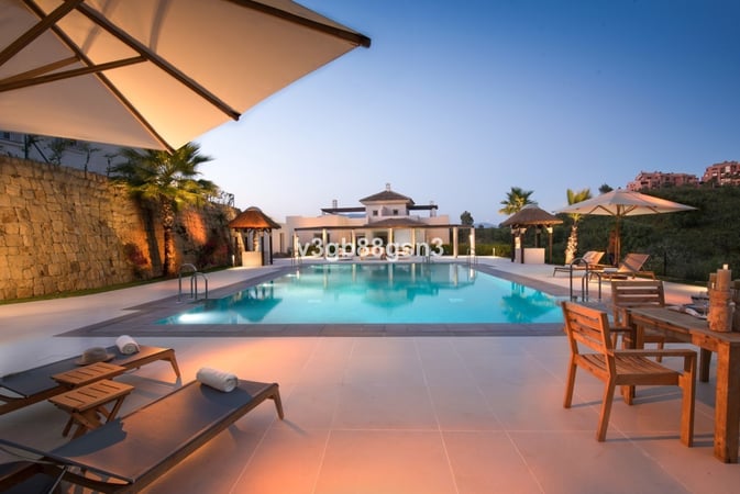 House in La Mairena - view 1