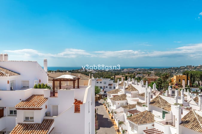 Apartment in Marbella - view 1