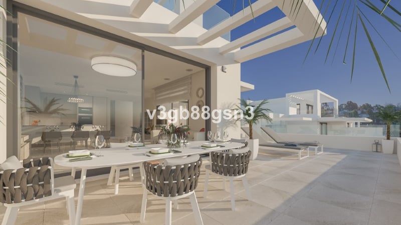 House in Estepona - view 1