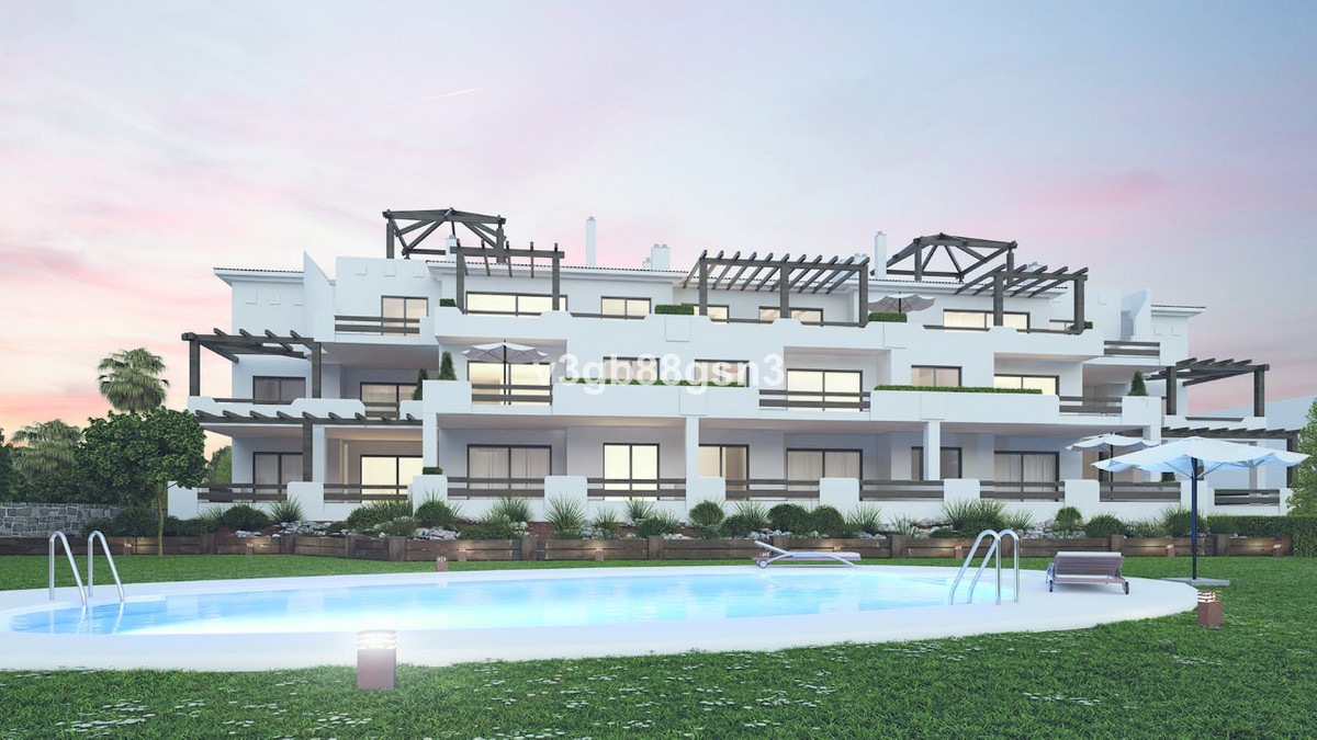 Apartment in Casares - Image 2