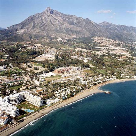House in Guadalmina - view 1