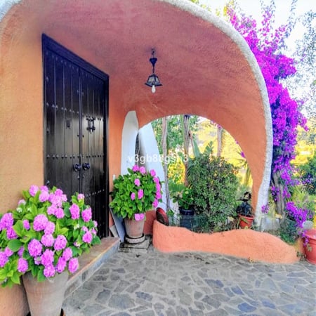 Villa in Monda - view 1