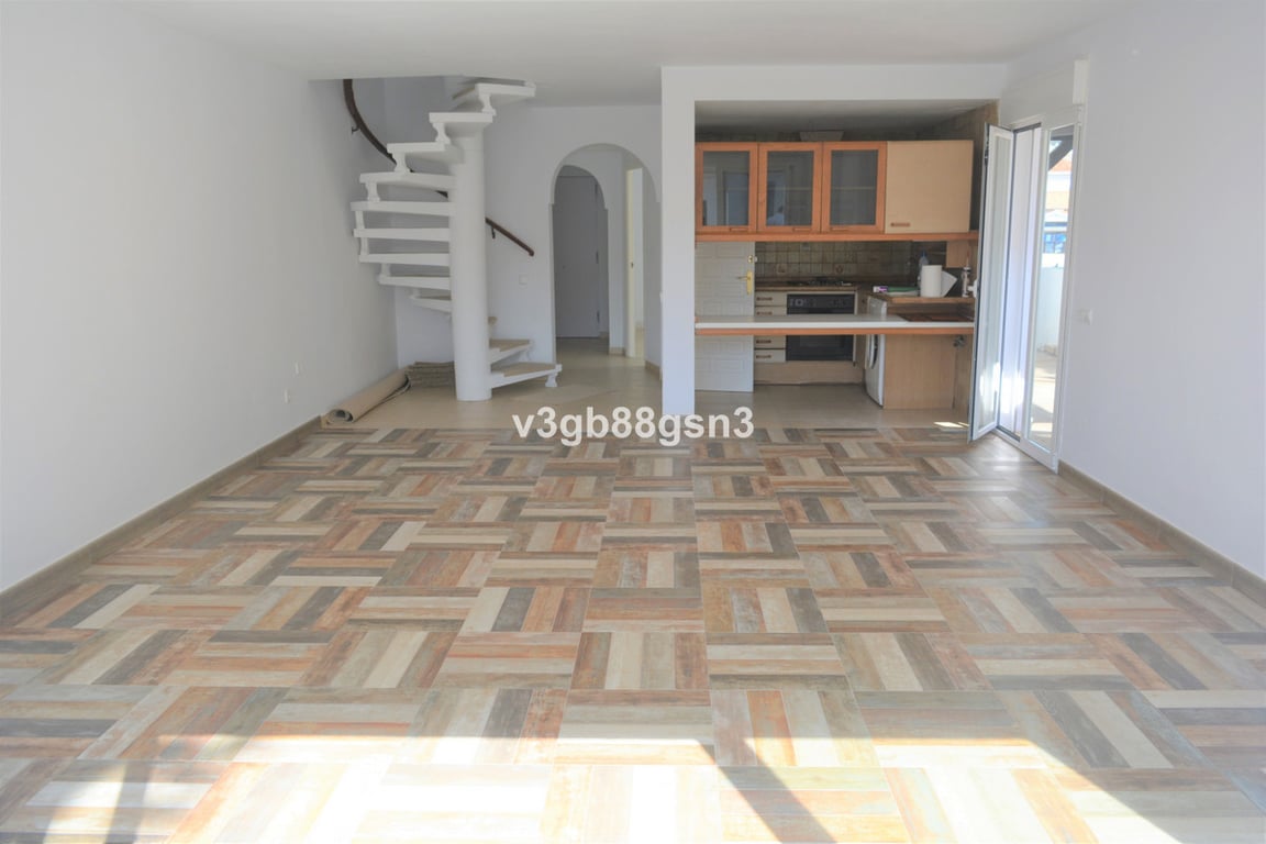 House in Sitio de Calahonda - Image 2