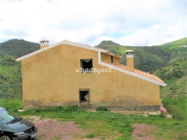 Land in Almogia - view 1