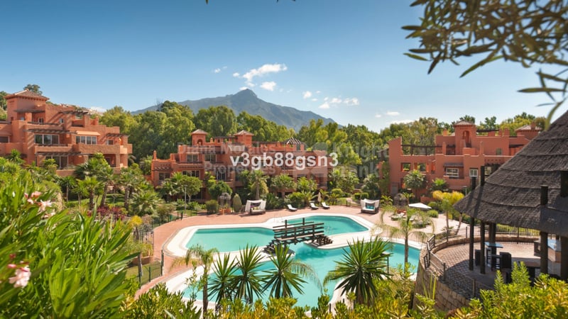 Apartment in Marbella - view 1