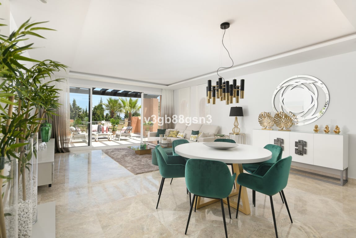 House in Marbella - Image 2