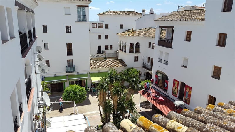 House in La Duquesa - view 1