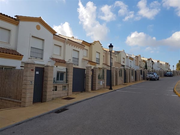 House in Manilva - view 1